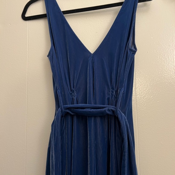 & Other Stories - Blue Velvet Midi Dress w Belt - Picture 6 of 7